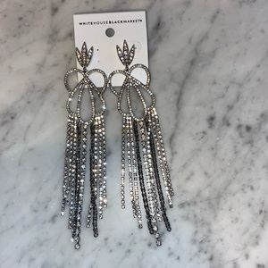 White House black market Earings